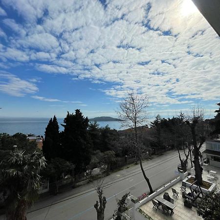 Ikigai Hotel Villa Rifat جزر الأمراء المظهر الخارجي الصورة