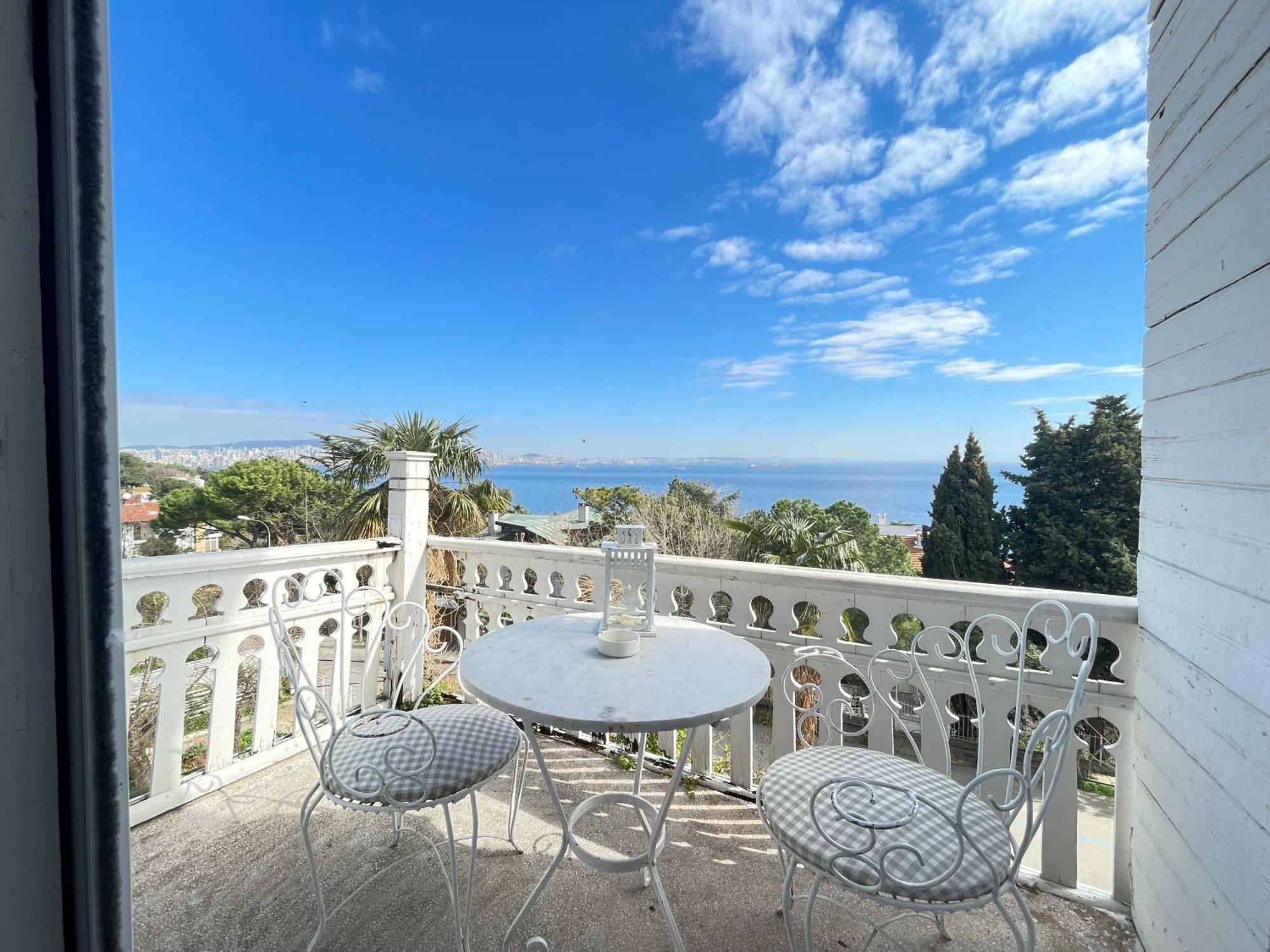 Ikigai Hotel Villa Rifat جزر الأمراء المظهر الخارجي الصورة